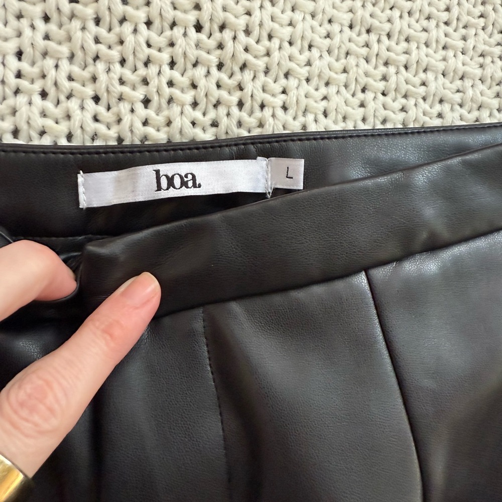 Because of Alice Women's Black Faux Leather trouser Pants - Picture 4 of 11